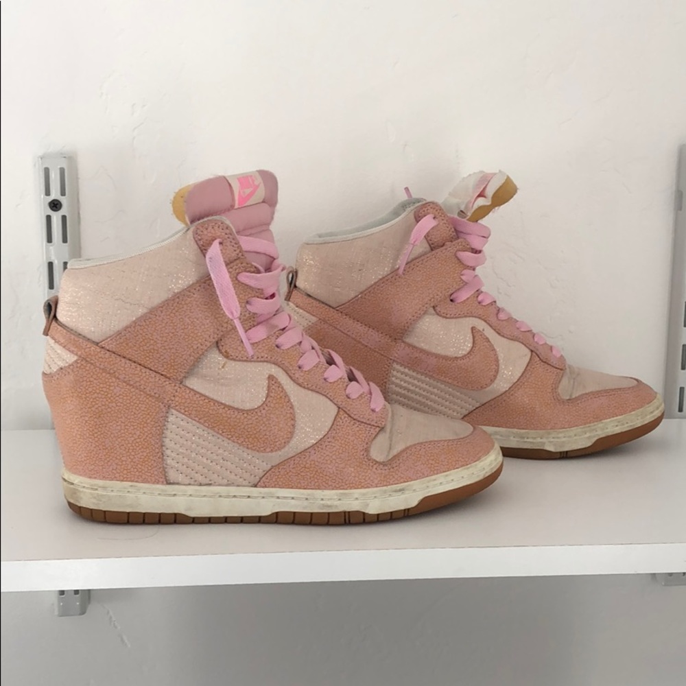 Nike sneaker wedges size 8